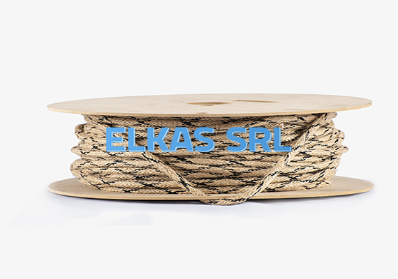 Nossos cabos são certificados. Eles também têm um processo de colagem que os impede de serem desintegrados em sua armadura